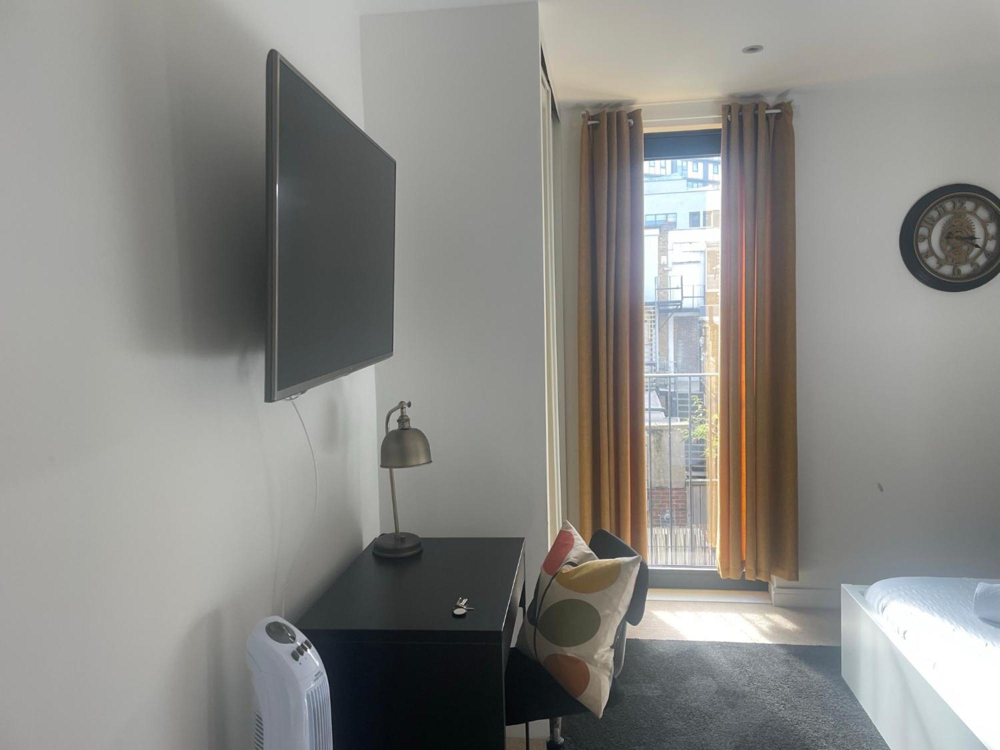 Modern En-Suite Room And Self Catering In London Eksteriør bilde